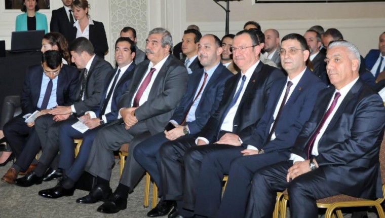 “ANADOLU MARKALARI YARIŞIYOR TÜRKİYE İLERLİYOR” TOPLANTISI