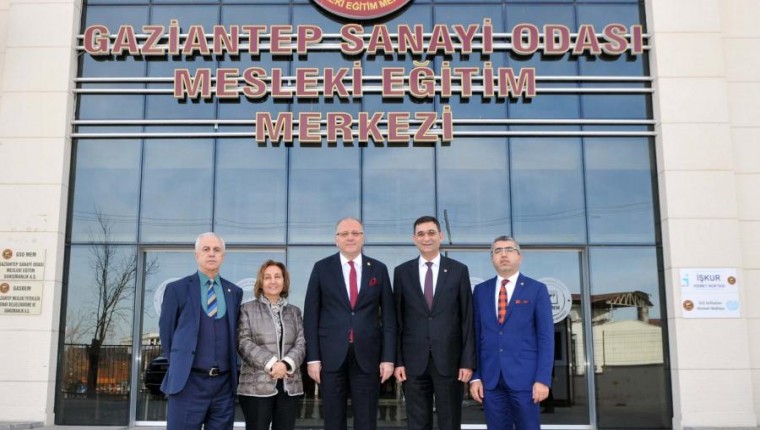 MİLLETVEKİLİ KOÇER’DEN GSO-MEM’E ÖVGÜ