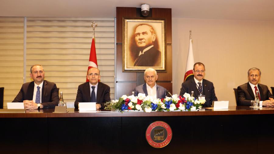 BAŞBAKAN YILDIRIM GSO’DA SANAYİCİLERİ DİNLEDİ