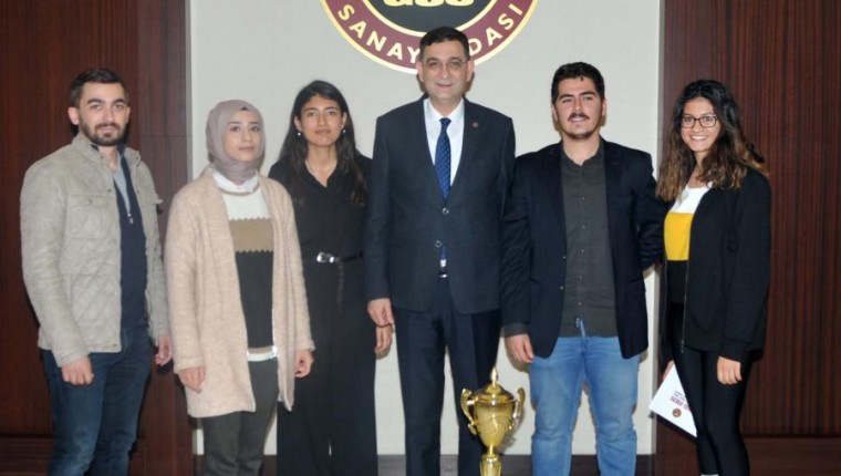ÜNVERDİ:“ÜNİVERSİTE ÖĞRENCİLERİMİZİN ÇALIŞMALARINA ODA OLARAK HER ZAMAN DESTEK VERMEYE HAZIRIZ”
