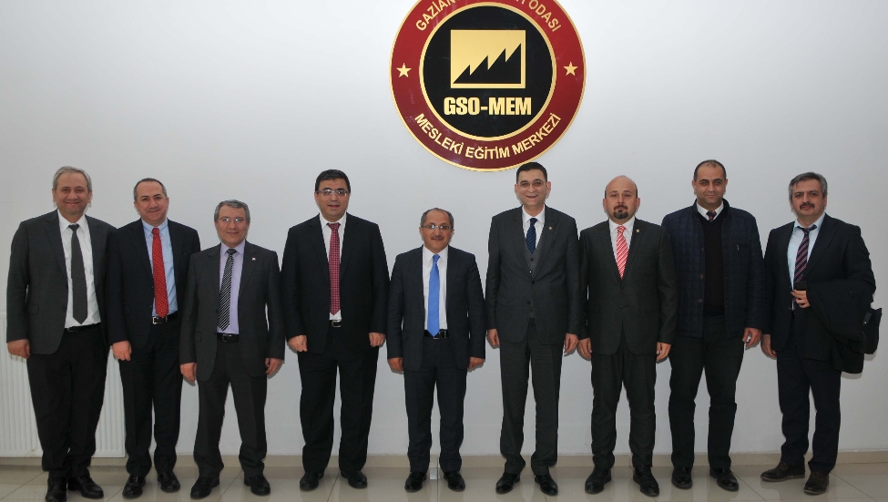 ADNAN ÜNVERDİ:-“TEKNOLOJİDE GAZİANTEP OLARAK KABUĞU KIRMAYA ÇALIŞIYORUZ”