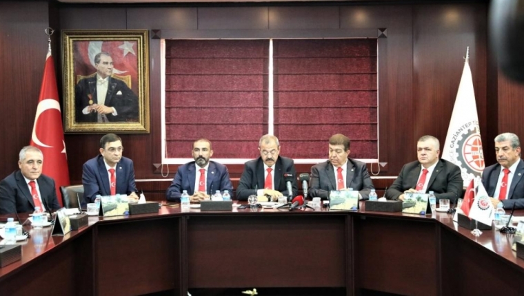 KAHRAMAN TÜRK ORDUSUNUN HER ZAMAN YANINDAYIZ