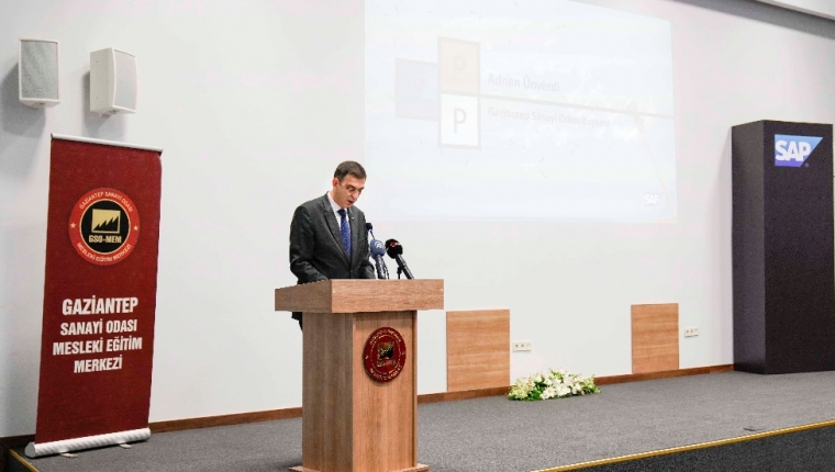 YENİ MEZUNLAR, TÜRKİYE’NİN DİJİTAL DÖNÜŞÜMÜNE YÖN VERECEK