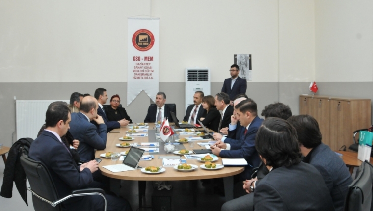 GSO-MEM’DE, MODEL FABRİKA DEĞERLENDİRME TOPLANTISI YAPILDI