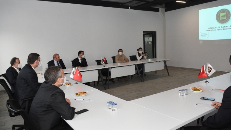 MODEL FABRİKA İŞLETMELERİN REKABET GÜCÜNÜ ARTIRACAK   