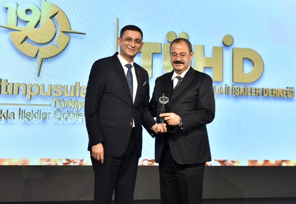 GSO VOCATİONAL TRAİNİNG CENTER PROJECT WON THE GOLDEN COMPASS AWARD İN THE CORPORATE RESPONSİBİLİTY-TRAİNİNG CATEGORY.