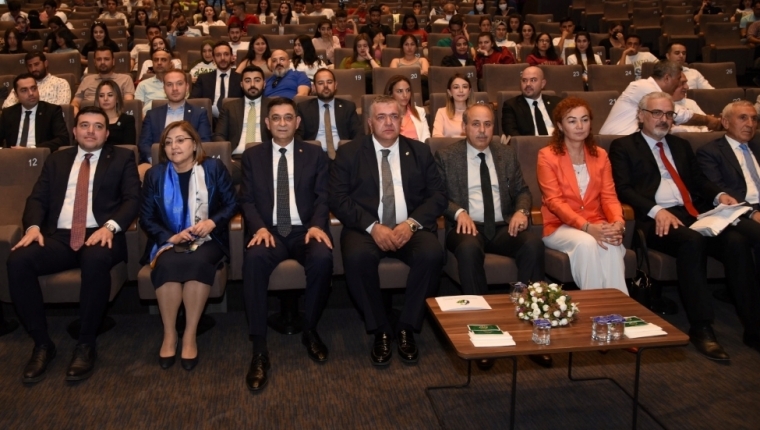 GIDA KRİZİ VE GIDANIN GELECEĞİ GAZİANTEP'TE MASAYA YATIRILDI