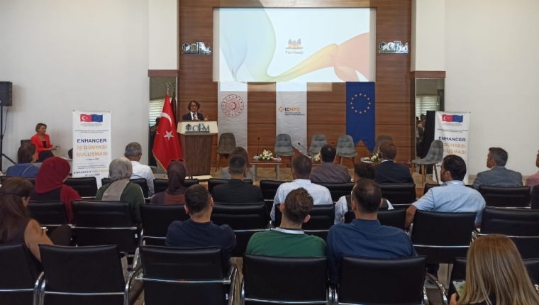 GAPSHOES FUARI'NDA İŞ DÜNYASI BULUŞMASI 