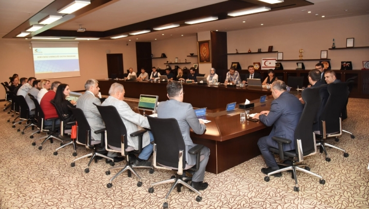KOSGEB'İN ENERJİ VERİMLİLİĞİ DESTEKLERİ GSO'DA ANLATILDI