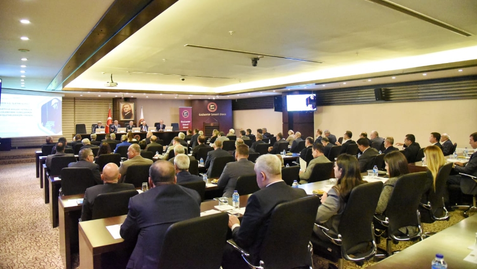 GSO MECLİS TOPLANTISI VALİ KEMAL ÇEBER&#039;İN KATILIMIYLA YAPILDI
