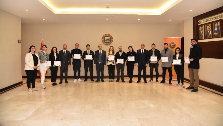 İHRACAT AKADEMİSİ 8. DÖNEM SERTİFİKA TÖRENİ GERÇEKLEŞTİRİLDİ