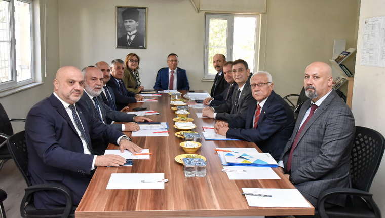 OĞUZELİ OSB VE AYAKKABI İHTİSAS OSB DEĞERLENDİRME TOPLANTISI