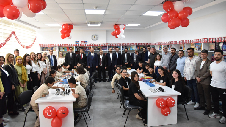 GAZİANTEP SANAYİ ODASI KÜTÜPHANESİ'NİN AÇILIŞI YAPILDI