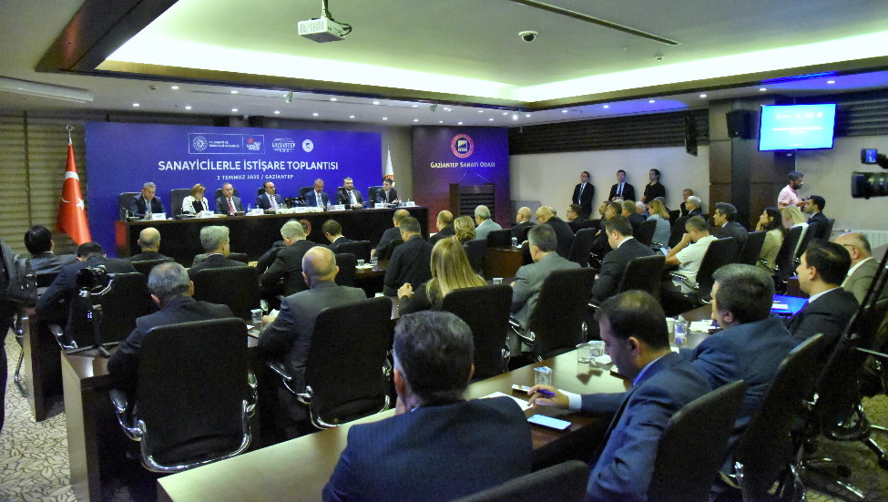 GSO&#039;DA SANAYİCİLERLE İSTİŞARE TOPLANTISI DÜZENLENDİ