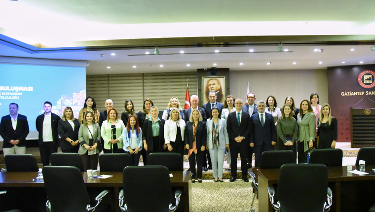 İŞ DÜNYASININ SÜRDÜRÜLEBİLİRLİK GÜNDEMİ KONUŞULDU