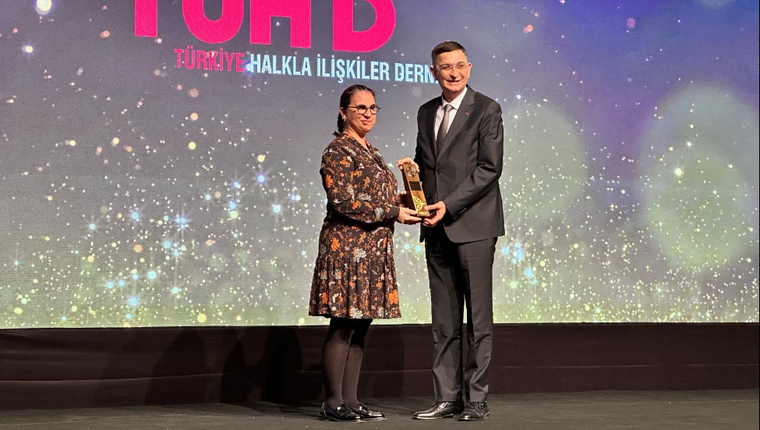 GAZİANTEP SANAYİ ODASI’NA ALTIN PUSULA ÖDÜLÜ