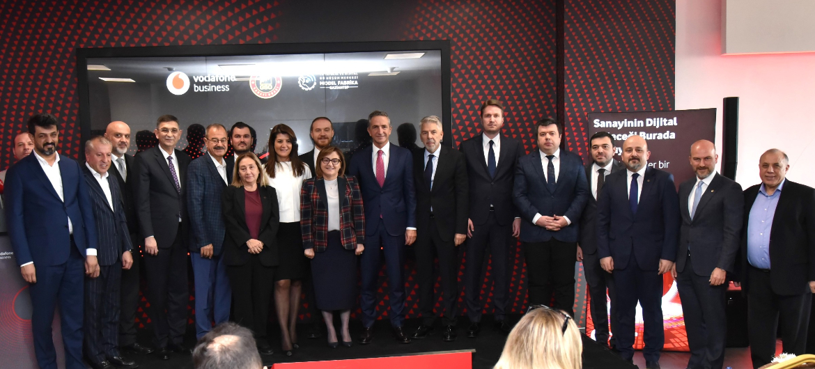 GAZİANTEP VE BÖLGE SANAYİSİNİ GELECEĞE HAZIRLAYACAK ADIM