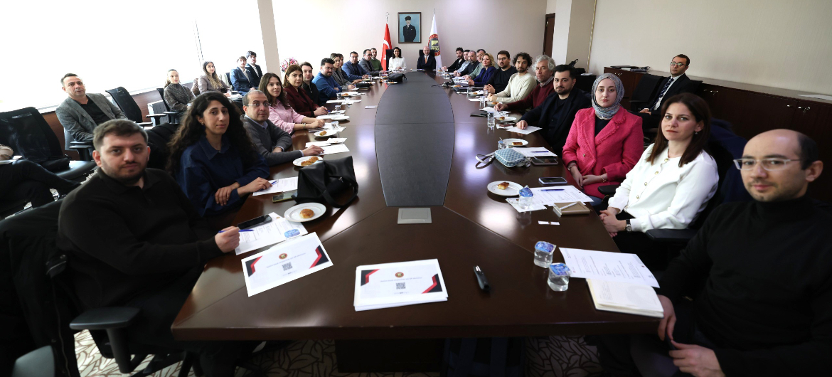 EBRD DESTEKLİ, GSO EV SAHİPLİĞİNDE KURUMSALLAŞMA VE İHRACAT EĞİTİMİ